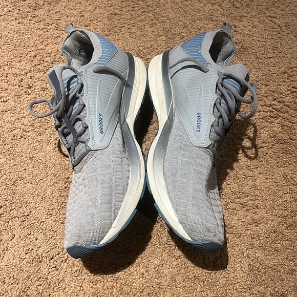 Brooks DNA AMP - Picture 2 of 4